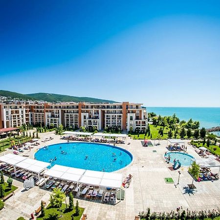 Prestige Sands Resort Pantai Sunny Bagian luar foto