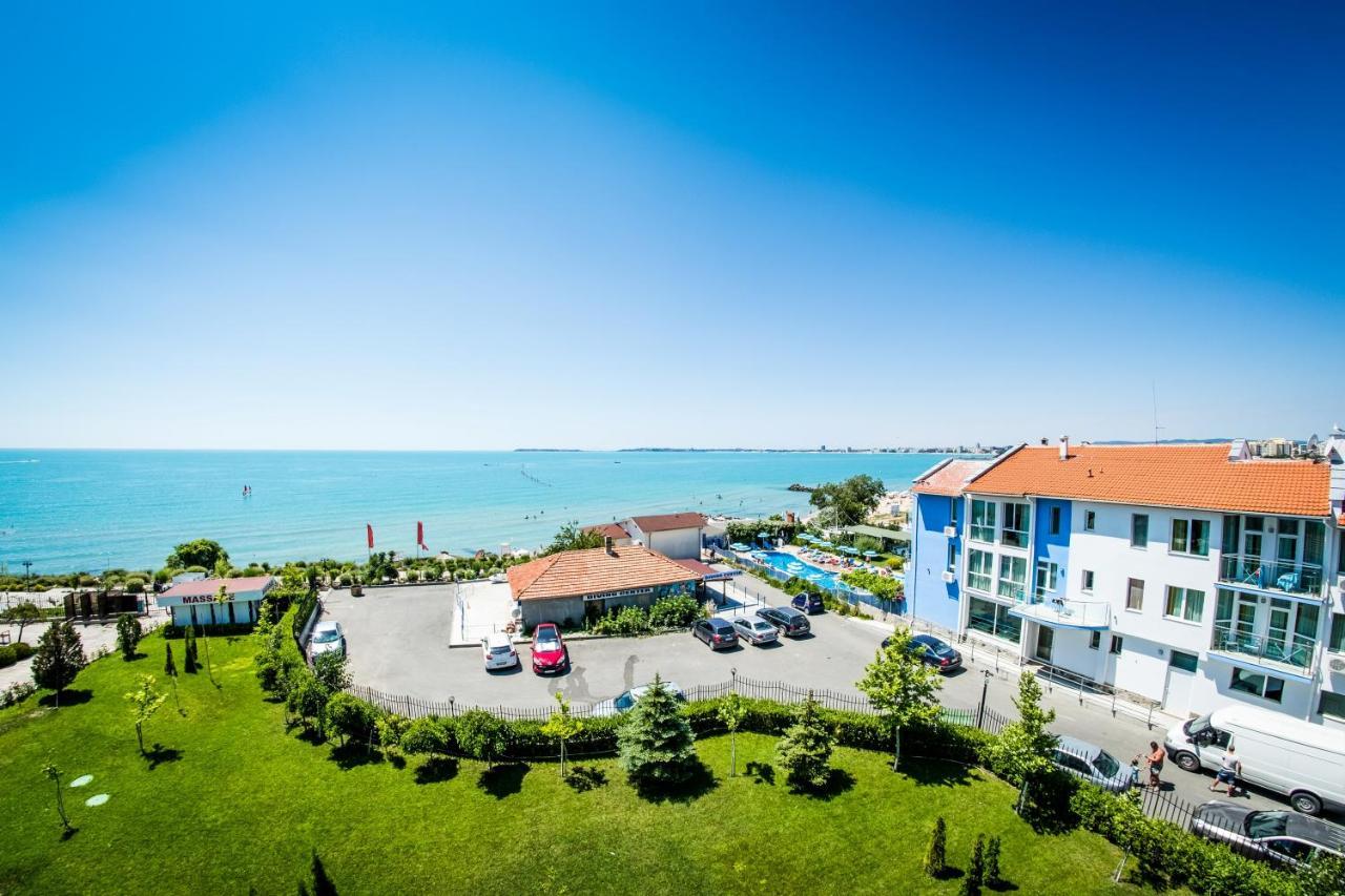 Prestige Sands Resort Pantai Sunny Bagian luar foto